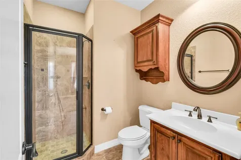 1100 Southern Oaks Drive Angleton TX 77515