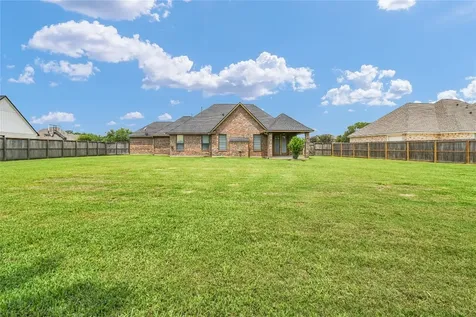 1100 Southern Oaks Drive Angleton TX 77515