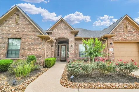 1100 Southern Oaks Drive Angleton TX 77515