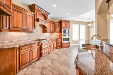 1100 Southern Oaks Drive Angleton TX 77515