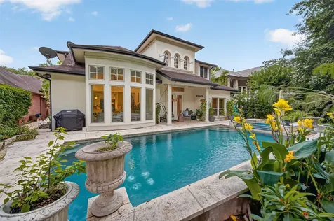 22 Frontenac Way The Woodlands TX 77382