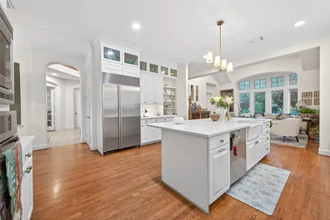 22 Frontenac Way The Woodlands TX 77382