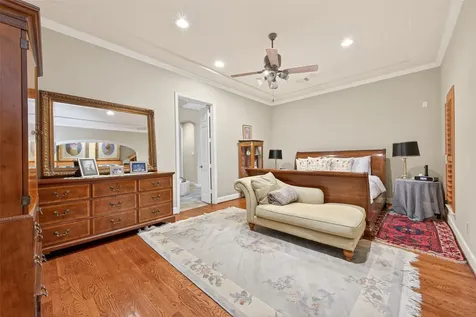 22 Frontenac Way The Woodlands TX 77382