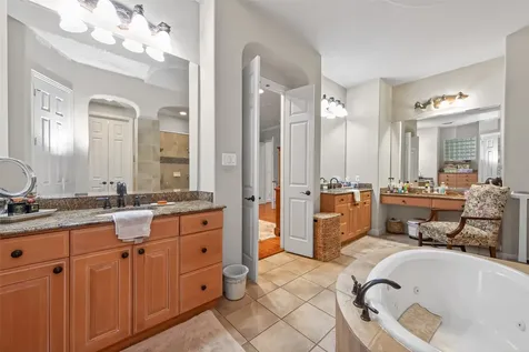 22 Frontenac Way The Woodlands TX 77382