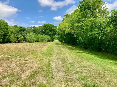 4139 County Road 101 Pearland TX 77588