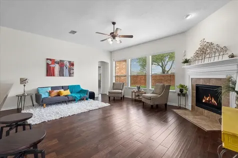 2120 Red Timber Court League City TX 77573
