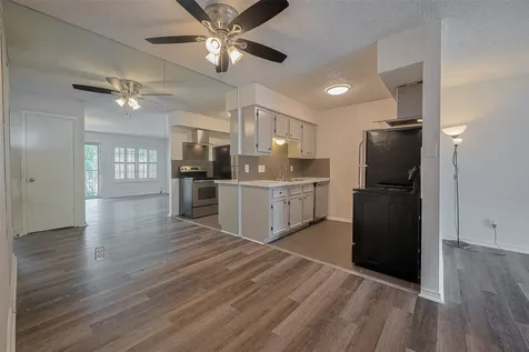 606 Marshall Street 35 Houston TX 77006