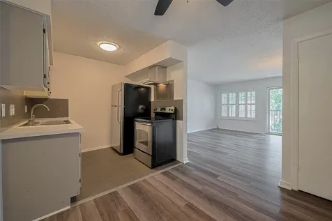 606 Marshall Street 35 Houston TX 77006