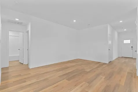 1507 Shimmering Ocean Way Iowa Colony TX 77583
