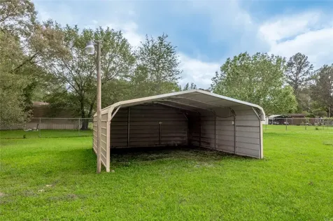 72 Oak Hill Drive Huntsville TX 77320