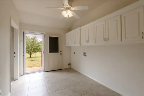 72 Oak Hill Drive Huntsville TX 77320