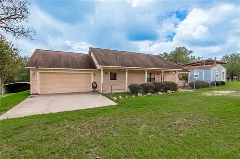 72 Oak Hill Drive Huntsville TX 77320