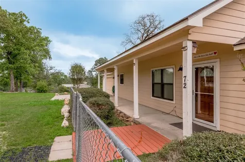 72 Oak Hill Drive Huntsville TX 77320