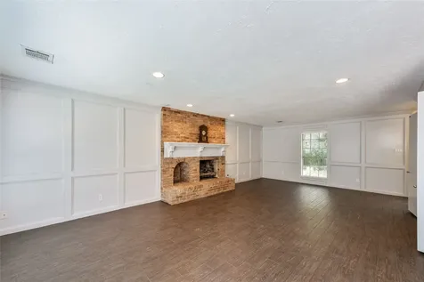 2824 S Logrun Circle The Woodlands TX 77380