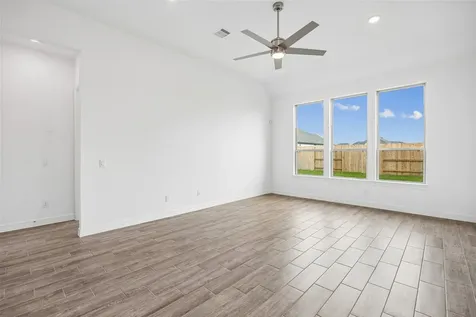 13718 Ballast Green Drive Texas City TX 77568