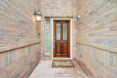 2010 Balsam Lake Lane Pearland TX 77584