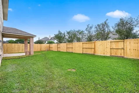 2010 Balsam Lake Lane Pearland TX 77584