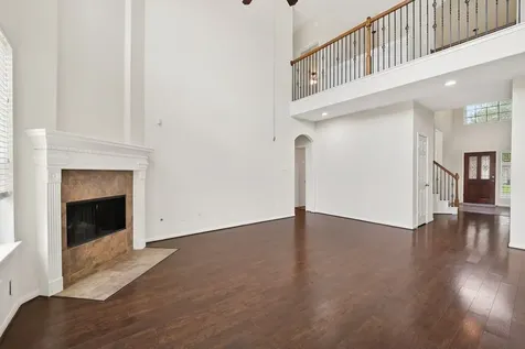 2010 Balsam Lake Lane Pearland TX 77584