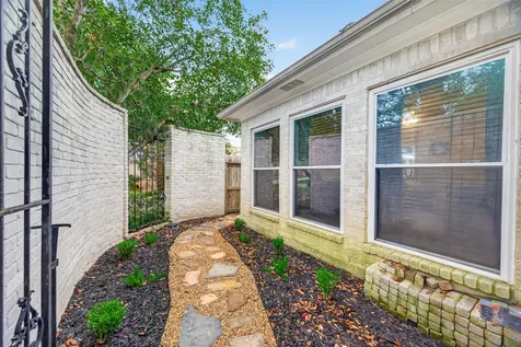 22339 Unicorns Horn Lane Katy TX 77449