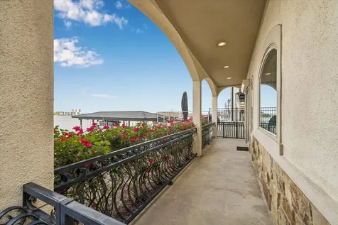 2466 Beacon Circle League City TX 77573