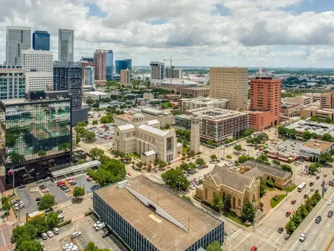 2016 Main Street 2105 Houston TX 77002