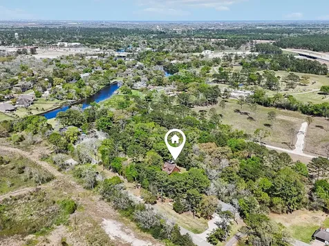 101-1/2 Avenue J Dickinson TX 77539