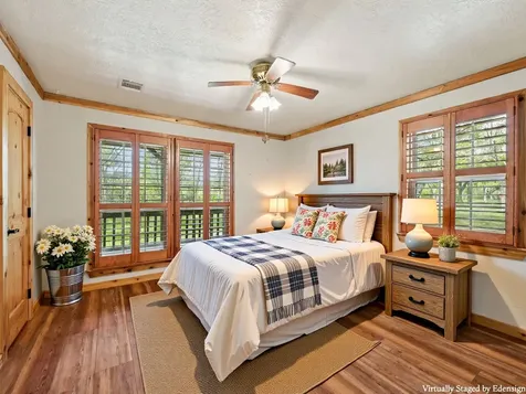 101-1/2 Avenue J Dickinson TX 77539