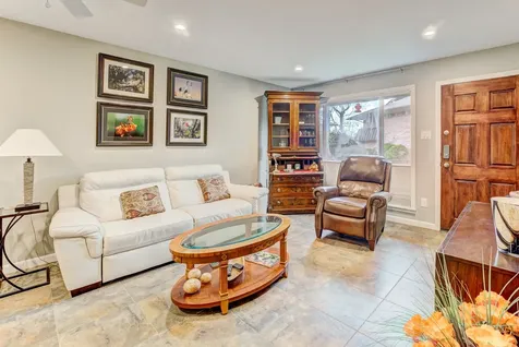6480 Bayou Glen Road Houston TX 77057