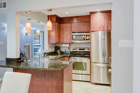 6480 Bayou Glen Road Houston TX 77057