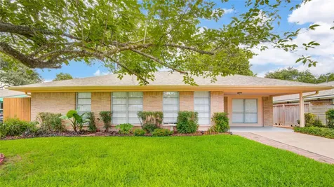 11206 Cliffwood Drive Houston TX 77035
