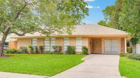 11206 Cliffwood Drive Houston TX 77035