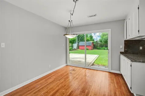 11206 Cliffwood Drive Houston TX 77035