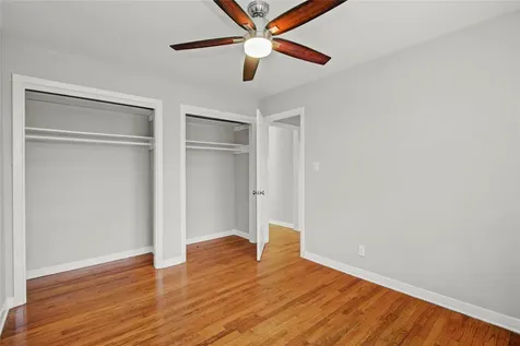 11206 Cliffwood Drive Houston TX 77035