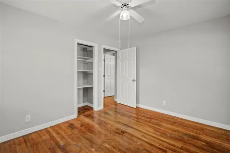 11206 Cliffwood Drive Houston TX 77035