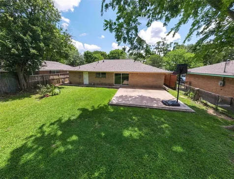 11206 Cliffwood Drive Houston TX 77035