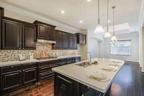 10 Silent Way Drive Sugar Land TX 77498