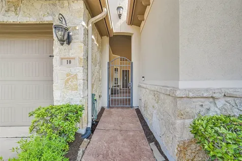 10 Silent Way Drive Sugar Land TX 77498