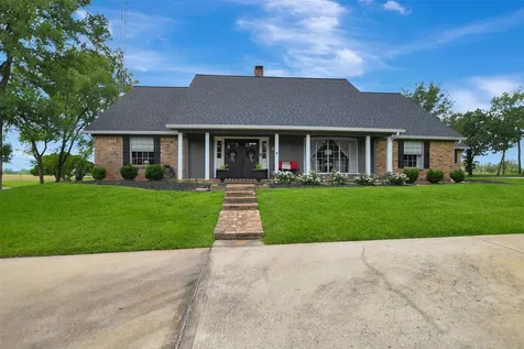 925 Standley Road Madisonville TX 77864