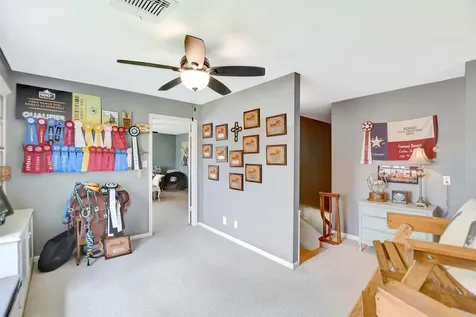 925 Standley Road Madisonville TX 77864