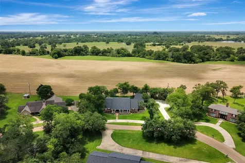 925 Standley Road Madisonville TX 77864
