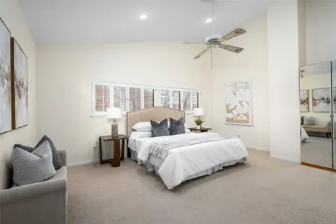 6728 Buffalo Speedway West University Place TX 77005