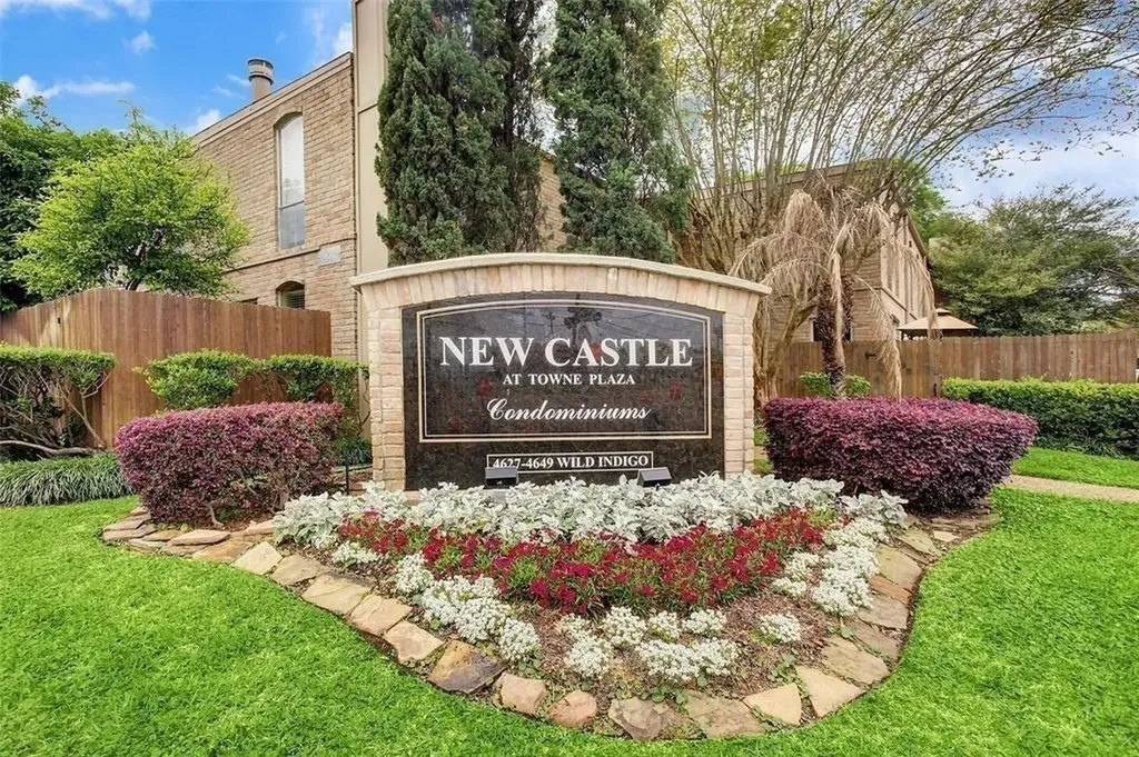 4643 Wild Indigo Street 385 Houston TX 77027
