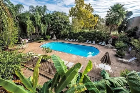4643 Wild Indigo Street 385 Houston TX 77027