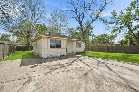 9118 Spaulding Street Houston TX 77016