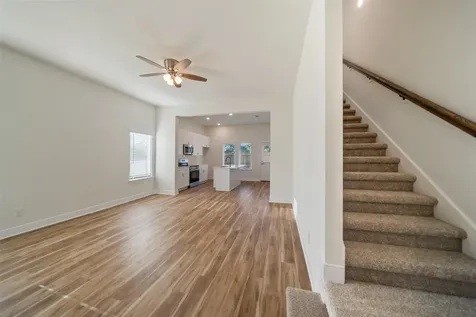 410 W Marlin Street W Willis TX 77378