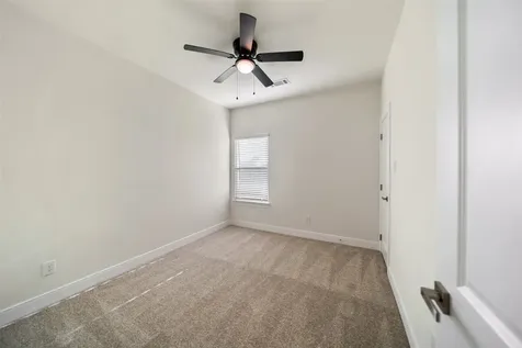 410 W Marlin Street W Willis TX 77378
