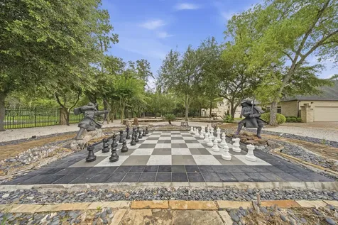 728 Crestbend Drive Houston TX 77042
