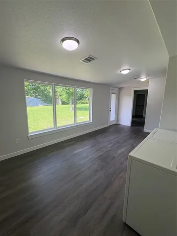 55 Periwinkle Court Lake Jackson TX 77566