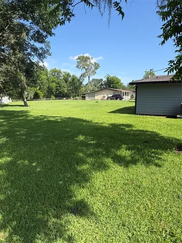 55 Periwinkle Court Lake Jackson TX 77566