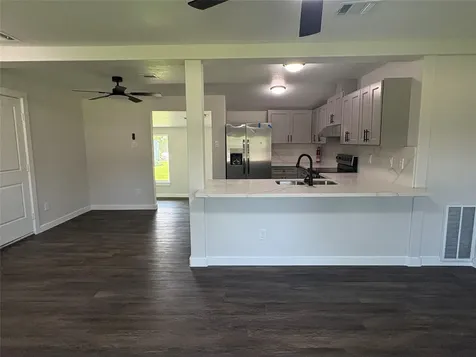 55 Periwinkle Court Lake Jackson TX 77566